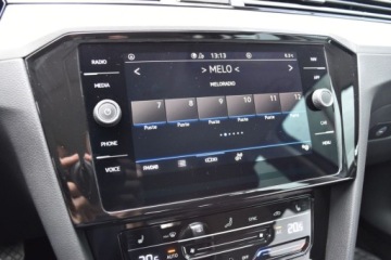 Volkswagen Passat B8 Variant Facelifting 2.0 TSI 190KM 2022 Volkswagen Passat SalonPL 2.0 TSI 190KM DSG Business NaviMatrixKeyLessKame, zdjęcie 16