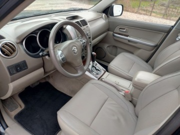 Suzuki Grand Vitara II 2009 Suzuki Grand Vitara 2.7 V6 4x4 Automat, zdjęcie 4