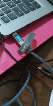 Kabel Toocki USB C -USB typ C 2 metry 66W Wyświetlacz LED Mocny Oplot Szary