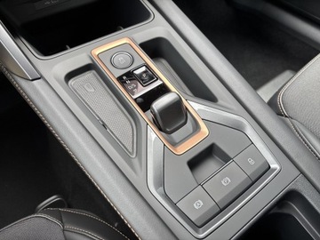 Cupra Leon II 2025 Cupra Leon 1.5 eTSI 150 KM DSG Wersja po liftingow, zdjęcie 17
