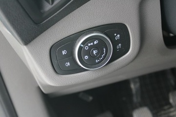 Ford Tourneo Connect III Standard 1.5 EcoBlue 120KM 2019 Ford Tourneo Connect Titanium 120HP Panorama, zdjęcie 13