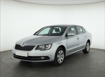 Skoda Superb II Sedan Facelifting 2.0 TDI CR DPF 170KM 2014 Skoda Superb 2.0 TDI, Salon Polska, Serwis ASO, zdjęcie 1