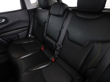 Jeep Compass II SUV 2.0 MJD 140KM 2019 Jeep Compass 2.0 M-Jet Automat Limited 4WD Navi, zdjęcie 16