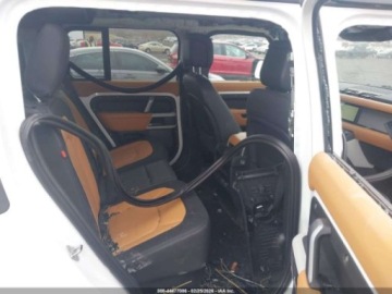 Land Rover Defender IV (L663) 2023 Land Rover Defender 110 X-Dynamic Se 2023 3.0 Benzyna 395KM, zdjęcie 12