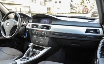 BMW Seria 3 E90-91-92-93 Touring E91 2.0 320d EfficientDynamics 163KM 2012 BMW Seria 3 2,0D 2012 r. Lift iDrive Navi 2.0 Diesel 163KM, zdjęcie 9