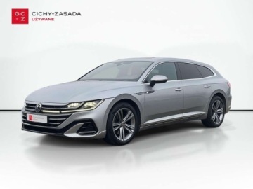 Volkswagen Arteon Fastback Facelifting 2.0 TDI 200KM 2022 Volkswagen Arteon 2.0TDI 200KM R-Line 4x4 DSG SerwisASO Acc Led Virtual Ha