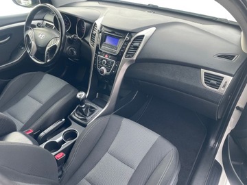 Hyundai i30 II Hatchback 3d 1.4 100KM 2013 Hyundai i30 2013r 1.4 Benzyna 99KM Bogata wersja, zdjęcie 9