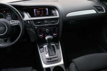 Audi A4 B8 Avant Facelifting 2.0 TFSI 225KM 2014 Audi A4 2.0 TFSI, Automat, Xenon, Bi-Xenon, Klima, zdjęcie 7