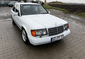 Mercedes W124 1989 Mercedes-Benz W124 (1984-1993) Perfekcyjny Sta..., zdjęcie 4