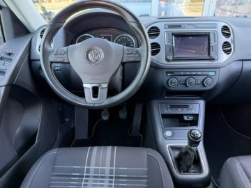 Volkswagen Tiguan I SUV Facelifting 2.0 TDI CR DPF BlueMotion 110KM 2015 Volkswagen Tiguan Lounge*Panorama*Navi*, zdjęcie 16