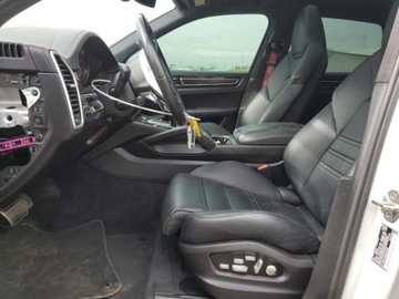 Porsche Cayenne III 2021 Porsche Cayenne 2021r., GTS 4.0 Benzyna 453KM, zdjęcie 6