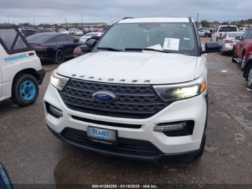 Ford Explorer VI 2023 Ford Explorer 2023r., 2.3L 2.3 Benzyna 300KM, zdjęcie 6