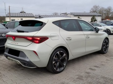 Cupra Leon II 2025 CUPRA Leon 1.5 eTSI mHEV DSG Hatchback 150KM 2025, zdjęcie 3