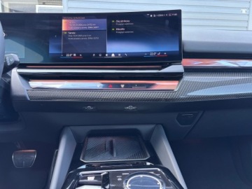 BMW Seria 5 G90-91 Touring 2.0 520d 197KM 2025 BMW 520 BMW 520d xDrive G60, Bezwypadkowy, Gwaranc, zdjęcie 20