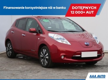 Nissan Leaf I Hatchback 5d Elektryczny 109KM 2015