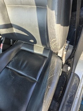 SEDADLA SEDAČKY MITSUBISHI CARISMA FACELIFT KOMPLET