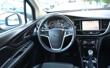 Opel Mokka I SUV 1.4 Turbo ECOTEC 140KM 2017 Opel Mokka X Bezwypadkowe - Bogate wyposazenie - 1 wlasciciel - Biala perla, zdjęcie 4
