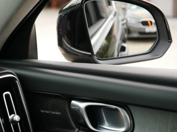 Volvo XC40 2020 Volvo XC40 T5 264 PS Inscription ACC Harman Hak Matrix Blis Webasto Keyless, zdjęcie 9