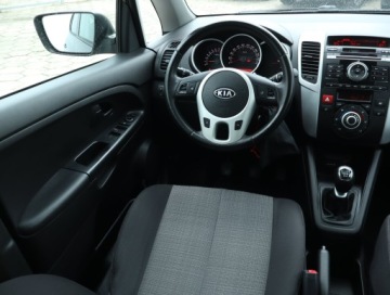 Kia Venga Mikrovan 1.4 DOHC CVVT 90KM 2011 Kia Venga 1.4 CVVT, Klima, Klimatronic, zdjęcie 6