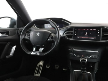 Peugeot 308 II Hatchback Facelifting 1.2 PureTech 130KM 2021 Peugeot 308 LED navi skóra/alcantara virtual, zdjęcie 15