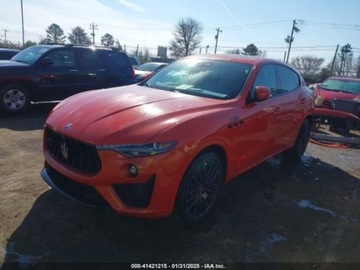 Maserati Levante 2023 Maserati Levante Levante 2023 3.0l 3.0 Benzyna 330KM, zdjęcie 6
