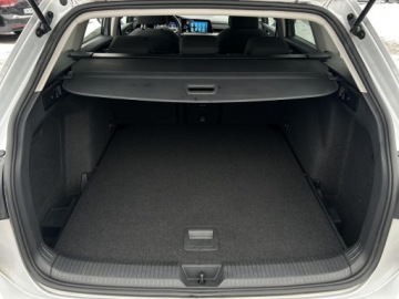 Volkswagen Golf VIII Variant 1.5 eTSI 150KM 2022 Volkswagen Golf APP!Tempomat ACC!Ambiente!Podgrzew, zdjęcie 31