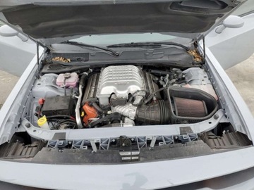 Dodge Challenger III 2022 Dodge Challenger SRT Hellcat 2022 6.2l 6.2 Benzyna 717KM, zdjęcie 6