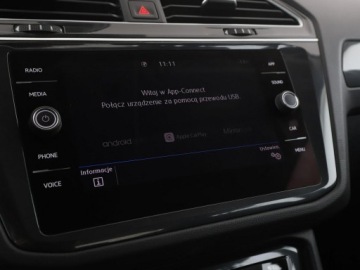 Volkswagen Tiguan II SUV 2.0 TDI 150KM 2019 Volkswagen Tiguan LED klima auto grzane fotele, zdjęcie 24