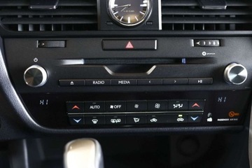 Lexus RX IV SUV 300t 238KM 2016 Lexus RX 200t 300 Elite 2.0 Benzyna 238KM, zdjęcie 32