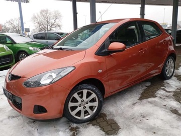 Mazda 2 II Hatchback 5d 1.3 75KM 2010 Mazda 2 1.3 PROSTA benzyna 5 DRZWI klimatyzacja piekny kolor 1.3 Benzyna, zdjęcie 4