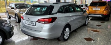 Opel Astra K Sports Tourer 1.6 CDTI 136KM 2018 Opel Astra Automat 1.6 cdti 136 km 1.6 Diesel 136KM, zdjęcie 13