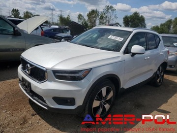 Volvo XC40 2021 Volvo XC 40 T5 MOMENTUM 2.0 Benzyna 248KM