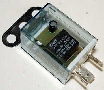 PRZERYWACZ KIERUNKOWSKAZÓW LED - 3 PIN, PRZEŹROCZY