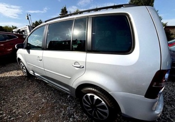 Volkswagen Touran I 2.0 TDI 140KM 2007 Volkswagen Touran 7 osobowy 2.0 TDI 140 KM klimatronik Zamiana 2.0 Diesel, zdjęcie 5