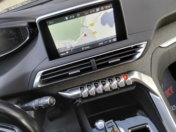 Peugeot 3008 II Crossover 1.5 BlueHDI 130KM 2018 Peugeot 3008 Automat Navi Kamera Sensor Elektryka 2xPDC Alu 1.5 Diesel, zdjęcie 21