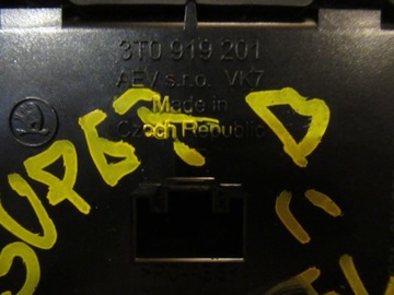 DISPLEJ KLIMATIZACE ZADNÍ SKODA SUPERB II 08/13