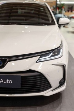 Toyota Corolla XII Sedan 1.8 Hybrid 122KM 2021 Toyota Corolla 1.8 Hybrid Comfort Style Tech 1.8 Hybryda 122KM, zdjęcie 32