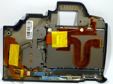 Canon 40D — ЖК-дисплей, задняя часть корпуса