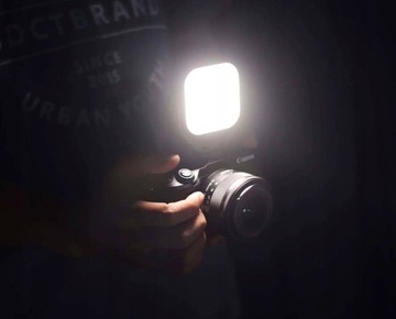 Светодиодная вращающаяся видеофотографическая лампа Ulanzi VL66 MINI SMALL LIGHTING