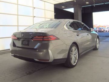 BMW Seria 5 G90-91 2024 BMW Seria 5 530I 2024 2.0 Benzyna 255KM, zdjęcie 1