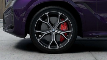 BMW X6 G06 SUV Facelifting 3.0 30d 298KM 2025 BMW X6 xDrive30d 298 KM mHEV - Lakierowanie BMW Individual Techno Violet, zdjęcie 3