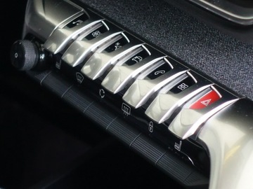 Peugeot 3008 II 2019 Peugeot 3008 2.0 HDI 180KM Automat/Full LED/Niski, zdjęcie 21