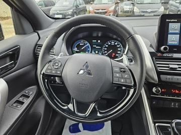 Mitsubishi Eclipse Cross SUV PHEV 2.4 188KM 2022 Mitsubishi Eclipse Cross PHEV 2.4 benzyna+ hybryda, zdjęcie 9