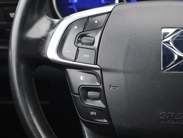 DS 4 I Hatchback (Citroen) 1.6 THP 200KM 2011 Citroen DS4 1.6 THP, Navi, Xenon, Klima, zdjęcie 15