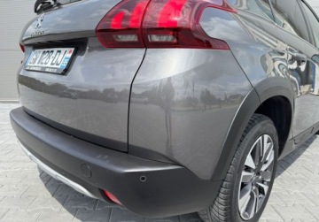 Peugeot 2008 I SUV Facelifting 1.2 PureTech 110KM 2019 Peugeot 2008 1.2 Benzyna 110KM, zdjęcie 11