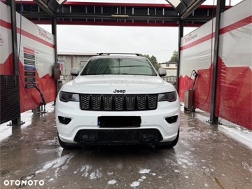 Jeep Grand Cherokee IV Terenowy Facelifting 2016 3.0 CRD 250KM 2017 Jeep Grand Cherokee IV (2010 - 2021) 3.0 CRD Night Eag, zdjęcie 4