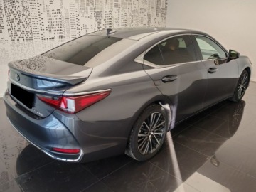 Lexus ES VII (XV70) Sedan Facelifting 300h 218KM 2025 Od ręki - 300h Business Edition 2.5 E-CVT 218KM | Podgrzewane fotele!, zdjęcie 1