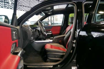 Mercedes GLB SUV AMG 35 2.0 306KM 2022 Mercedes-Benz GLB AMG 2.0 306KM 4MATIC HeadUp Cam360 Panorama Ambiente Bur, zdjęcie 7