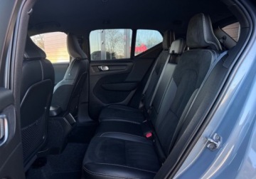 Volvo XC40 Crossover 2.0 D3 150KM 2020 Volvo XC 40 2,0 D3 R-Design FullLed El.Klapa Grz.Fotele Skora Serwis Gwara, zdjęcie 24