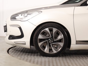DS 5 Hatchback (Citroen) 2.0 HDi 163KM 2014 Citroen DS5 2.0 HDi, Salon Polska, 1. Właściciel, zdjęcie 14